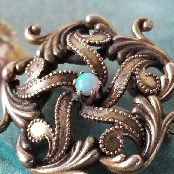 relisted -Antique 1800s opal pin Victorian gold tone - Picture 8 of 11